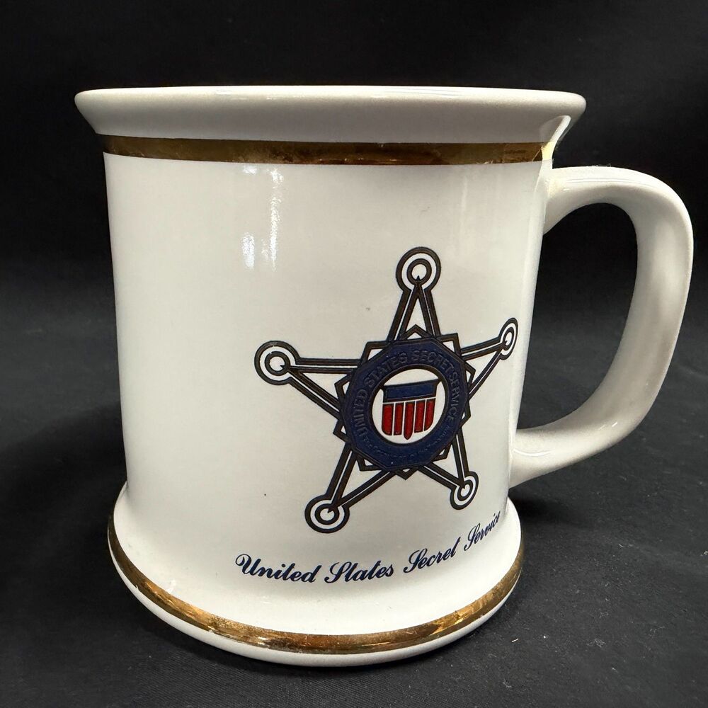 United States Secret Service Gold Rimmed Star Mug 3.25” x 3.5”